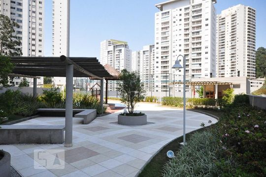 Jardim de apartamento à venda com 3 quartos, 74m² em Vila Andrade, São Paulo