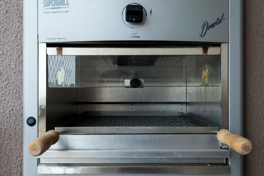 Varanda Gourmet (Churrasqueira) de apartamento à venda com 2 quartos, 60m² em Vila Gumercindo, São Paulo