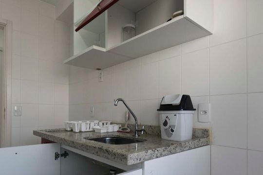 Cozinha (Armários) de apartamento à venda com 2 quartos, 60m² em Vila Gumercindo, São Paulo
