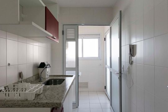 Cozinha de apartamento à venda com 2 quartos, 60m² em Vila Gumercindo, São Paulo