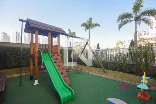Playground de apartamento para alugar com 1 quarto, 49m² em Vila Andrade, São Paulo