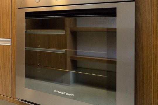 Cozinha de apartamento para alugar com 1 quarto, 50m² em Brooklin Paulista, São Paulo