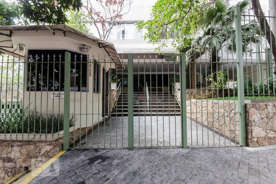 Fachada de apartamento para alugar com 3 quartos, 87m² em Sumaré, São Paulo