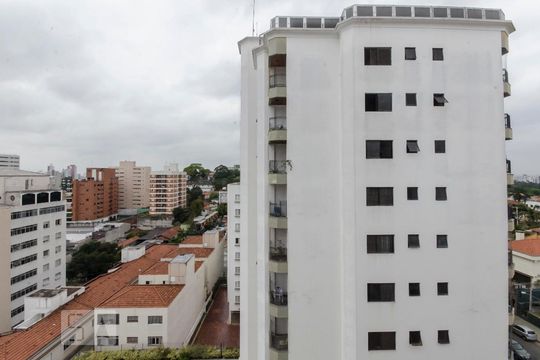 Vista Sala de apartamento para alugar com 3 quartos, 87m² em Sumaré, São Paulo