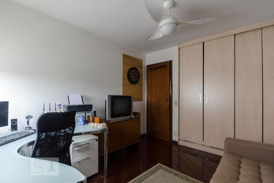 Quarto 1 de apartamento para alugar com 3 quartos, 87m² em Sumaré, São Paulo