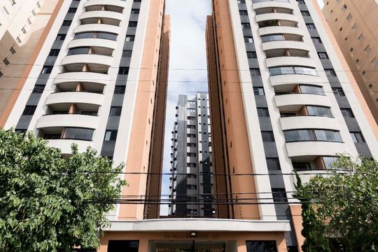 Fachada de apartamento à venda com 2 quartos, 110m² em Vila Guarani (z Sul), São Paulo
