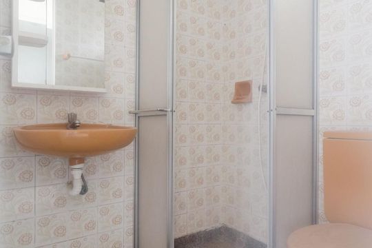 Banheiro de kitnet/studio à venda com 1 quarto, 38m² em Taquaral, Campinas