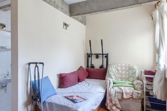Quarto de serviço de apartamento à venda com 3 quartos, 330m² em Sumaré, São Paulo