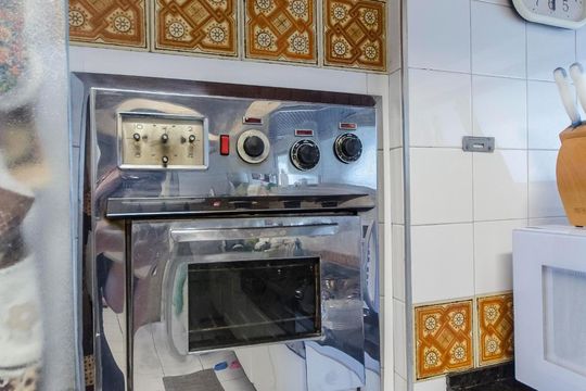 Cozinha de apartamento à venda com 3 quartos, 330m² em Sumaré, São Paulo