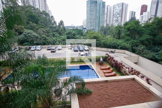 Vista Quarto 1 de apartamento para alugar com 2 quartos, 56m² em Vila Andrade, São Paulo