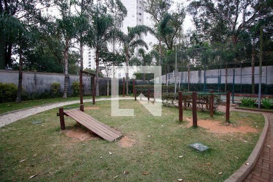 Área comum de apartamento para alugar com 2 quartos, 56m² em Vila Andrade, São Paulo