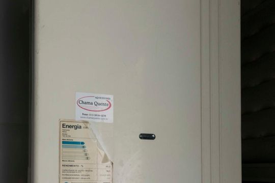 Lavanderia (Aquecedor à gás) de apartamento para alugar com 4 quartos, 147m² em Vila Clementino, São Paulo