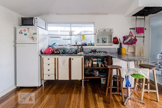 Cozinha de casa à venda com 1 quarto, 81m² em Pinheiros, São Paulo