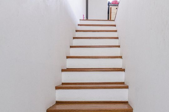 Escada de casa à venda com 1 quarto, 81m² em Pinheiros, São Paulo