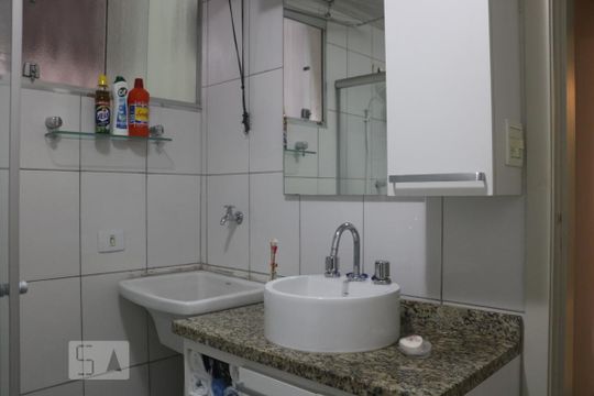Banheiro de apartamento à venda com 1 quarto, 63m² em Bela Vista, São Paulo