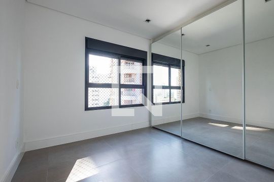 Quarto de apartamento para alugar com 1 quarto, 40m² em Pinheiros, São Paulo