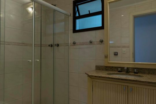 Banheiro de apartamento à venda com 4 quartos, 260m² em Jardim da Saúde, São Paulo