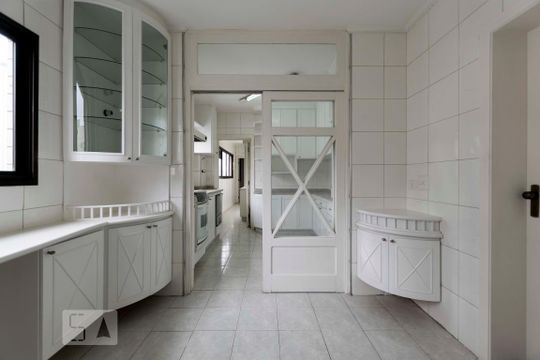 Cozinha de apartamento à venda com 4 quartos, 260m² em Jardim da Saúde, São Paulo