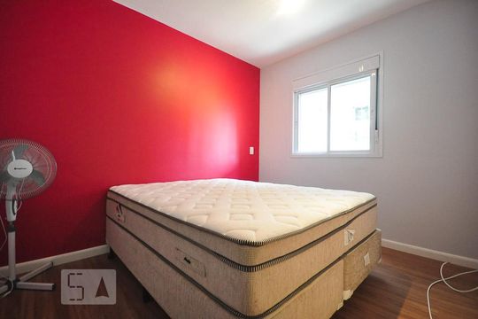 suíte  de apartamento à venda com 2 quartos, 64m² em Vila Suzana, São Paulo