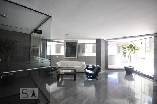 hall social de apartamento à venda com 1 quarto, 82m² em Vila Suzana, São Paulo