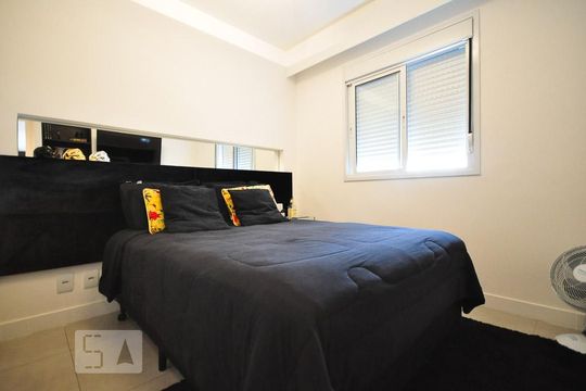suíte  de apartamento à venda com 2 quartos, 64m² em Vila Suzana, São Paulo