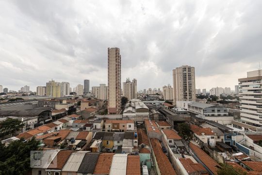 Vista Quarto 1 de apartamento à venda com 2 quartos, 58m² em Vila Bertioga, São Paulo