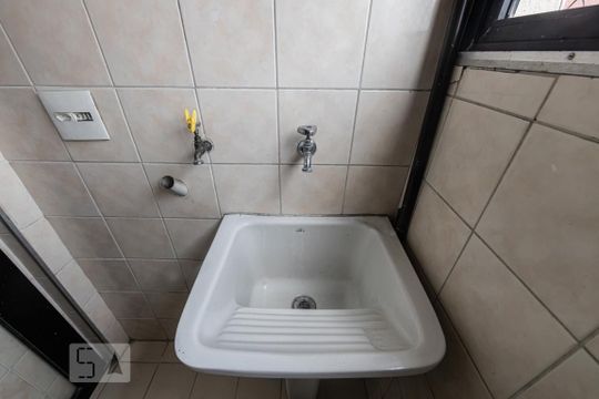 Área de Serviço de apartamento à venda com 2 quartos, 58m² em Vila Bertioga, São Paulo