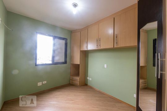 Quarto 1 de apartamento à venda com 2 quartos, 58m² em Vila Bertioga, São Paulo