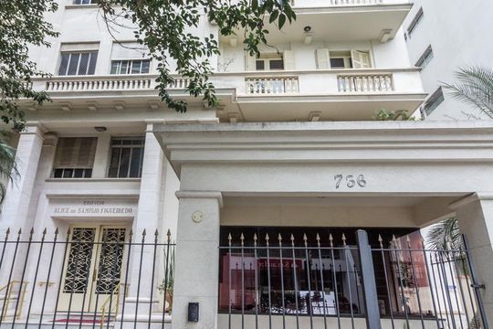 Fachada de apartamento à venda com 3 quartos, 206m² em Higienópolis, São Paulo