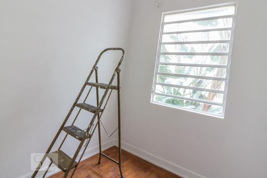 Quarto de serviço de apartamento à venda com 3 quartos, 206m² em Higienópolis, São Paulo