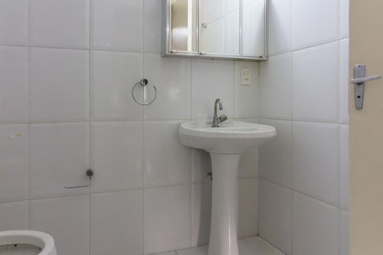 Banheiro de apartamento à venda com 1 quarto, 36m² em Santa Cecília, São Paulo