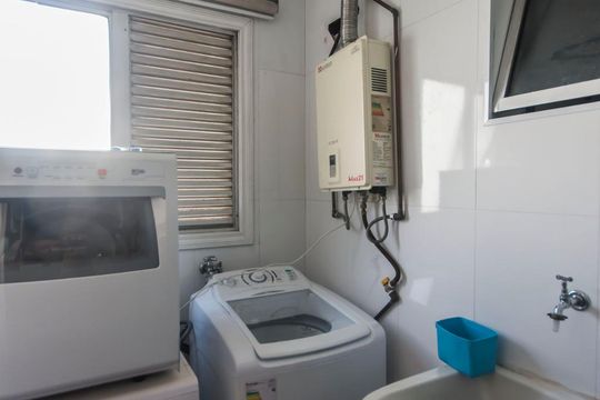 Area de serviço de apartamento para alugar com 4 quartos, 110m² em Perdizes, São Paulo