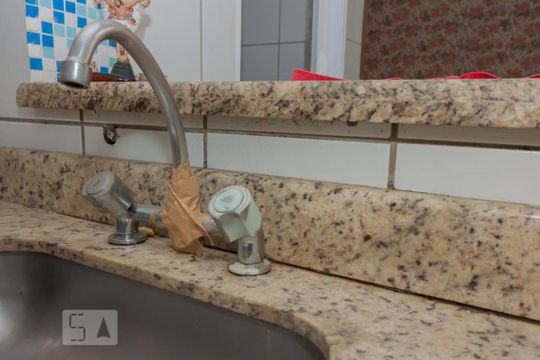 Cozinha de casa de condomínio para alugar com 2 quartos, 70m² em Jardim Flor do Campo, Guarulhos