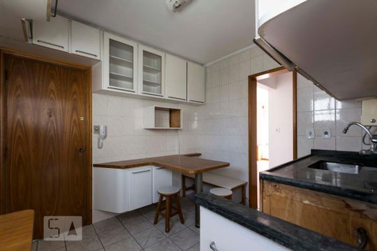 Cozinha de apartamento para alugar com 3 quartos, 85m² em Vila Clementino, São Paulo
