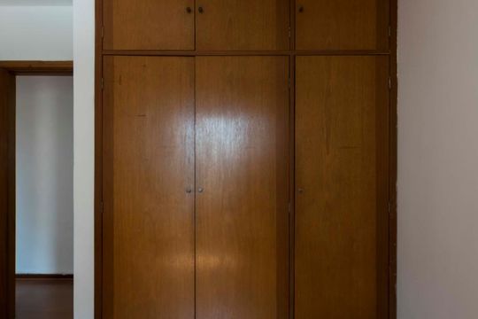 Quarto 1 (Armários) de apartamento para alugar com 3 quartos, 85m² em Vila Clementino, São Paulo