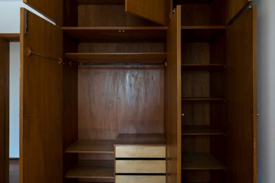 Quarto 1 (Armários) de apartamento para alugar com 3 quartos, 85m² em Vila Clementino, São Paulo
