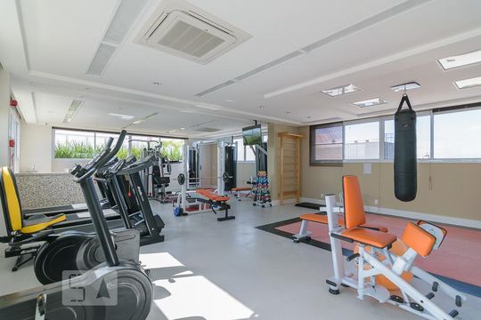 Academia de kitnet/studio para alugar com 1 quarto, 42m² em Centro, São Bernardo do Campo