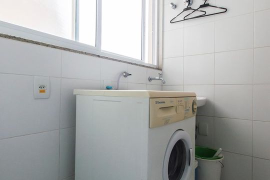 Área de serviço de apartamento para alugar com 2 quartos, 100m² em Vila Andrade, São Paulo