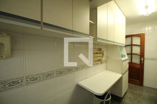 Cozinha de apartamento à venda com 2 quartos, 58m² em Panamby, São Paulo