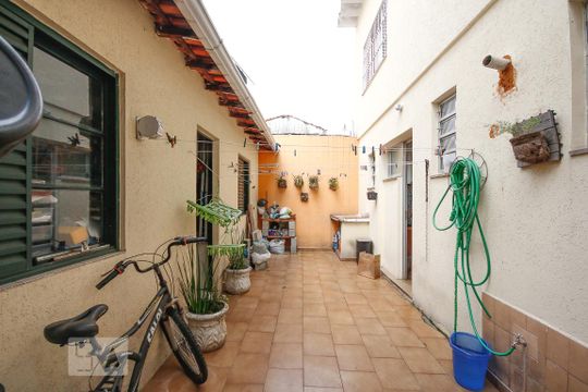 Quintal dos fundos  de casa à venda com 4 quartos, 340m² em Ipiranga, São Paulo