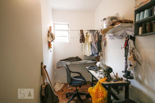 Quarto de Serviço de casa à venda com 4 quartos, 340m² em Ipiranga, São Paulo