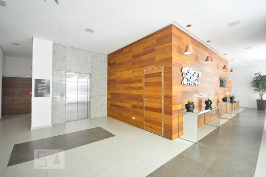 hall social de apartamento para alugar com 1 quarto, 47m² em Vila Andrade, São Paulo