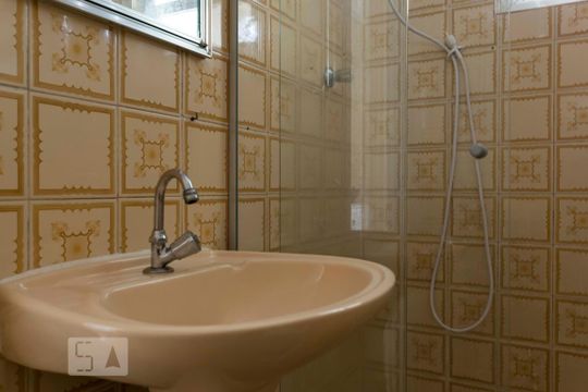 Banheiro (Torneira) de apartamento à venda com 2 quartos, 56m² em Vila Clementino, São Paulo