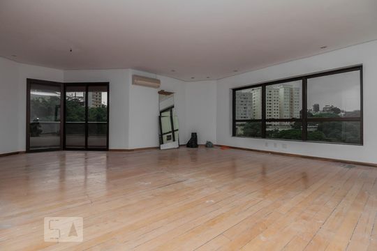Sala de apartamento à venda com 4 quartos, 350m² em Sumarezinho, São Paulo