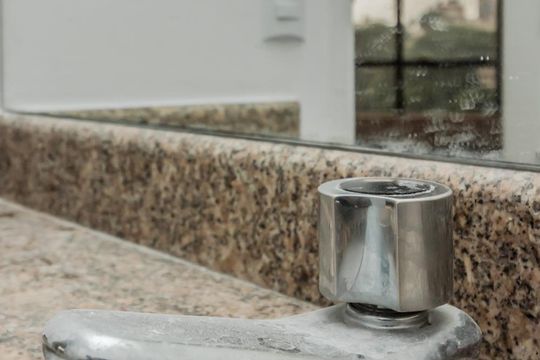 Banheiro 1 de apartamento à venda com 4 quartos, 350m² em Sumarezinho, São Paulo