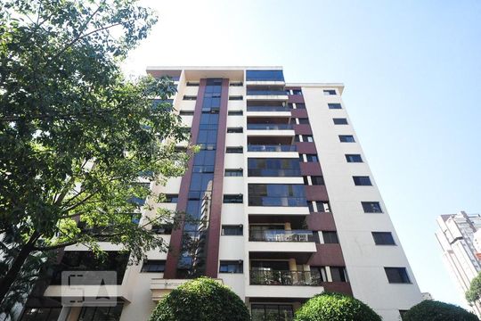 Fachada de apartamento para alugar com 3 quartos, 110m² em Vila Suzana, São Paulo