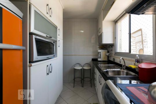 Cozinha de apartamento à venda com 2 quartos, 62m² em Saúde, São Paulo
