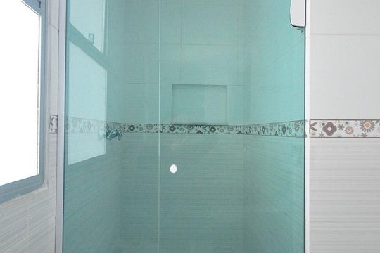 detalhe do banheiro suíte   de apartamento à venda com 2 quartos, 106m² em Vila Suzana, São Paulo