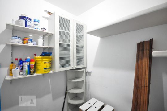 quarto de serviço de apartamento à venda com 2 quartos, 106m² em Vila Suzana, São Paulo