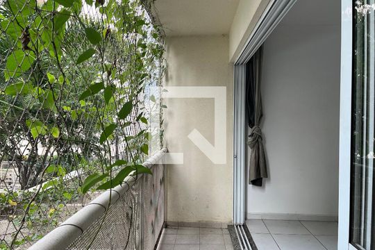 Varanda de kitnet/studio para alugar com 1 quarto, 54m² em Barra Funda, São Paulo